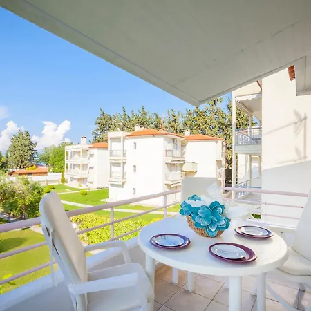 Sofia Summer Pefkochori