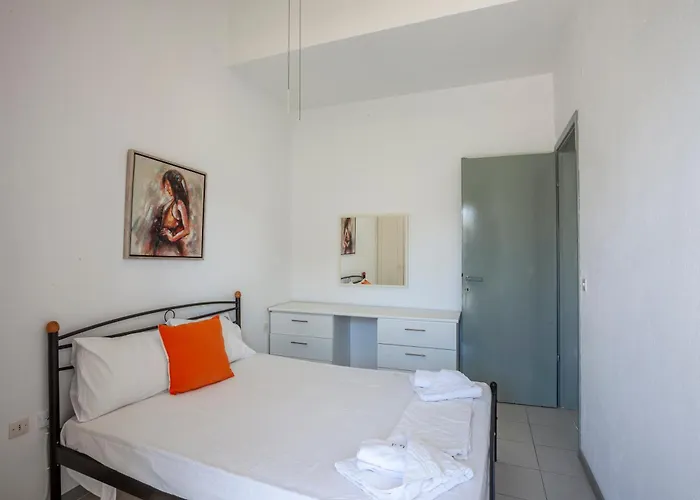 Sofia Summer * 佩科霍里